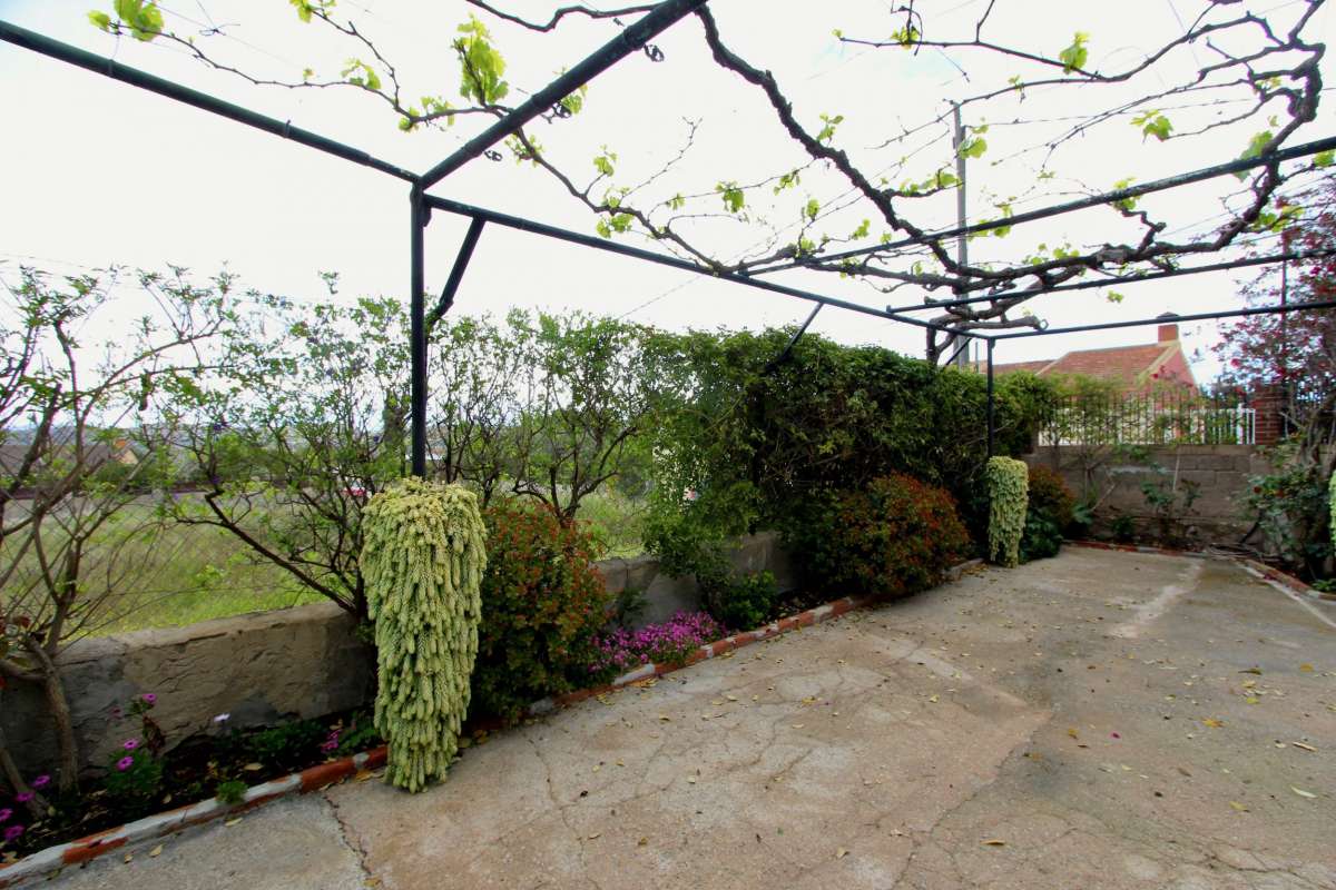 Bedroom in villa for sale in Canadas De San Pedro