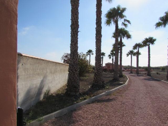 Stunning country house in Dolores, ALICANTE with 3 double bedrooms, 2 bathrooms, 2 walk-in wardrobes - Image 1