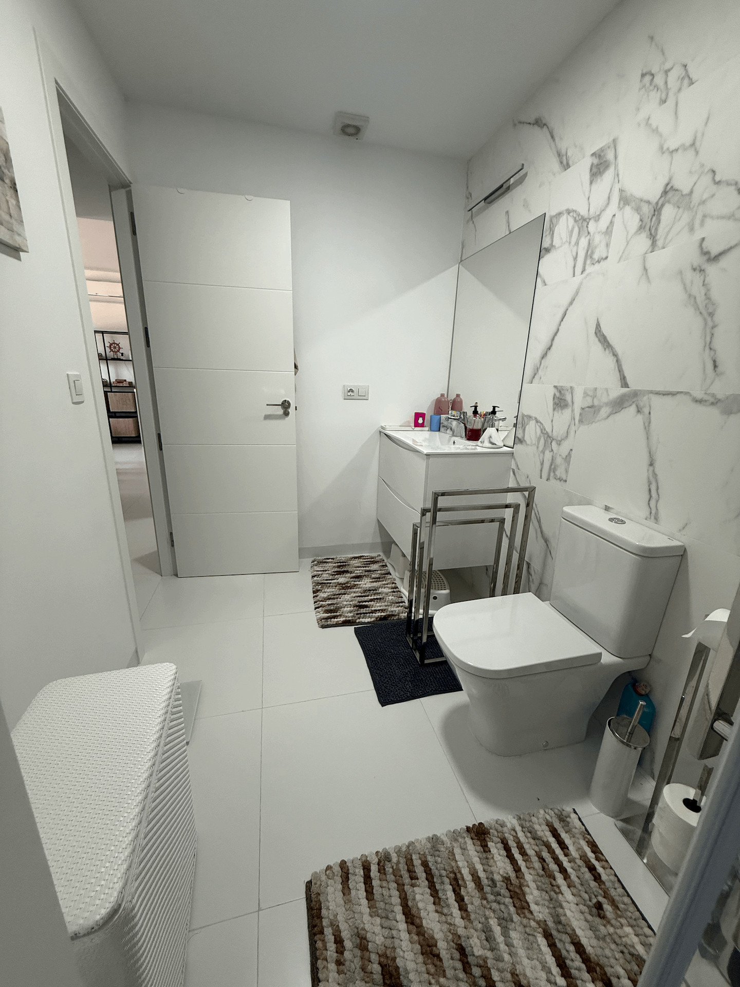 Living room in apartment for sale in San Miguel de Salinas