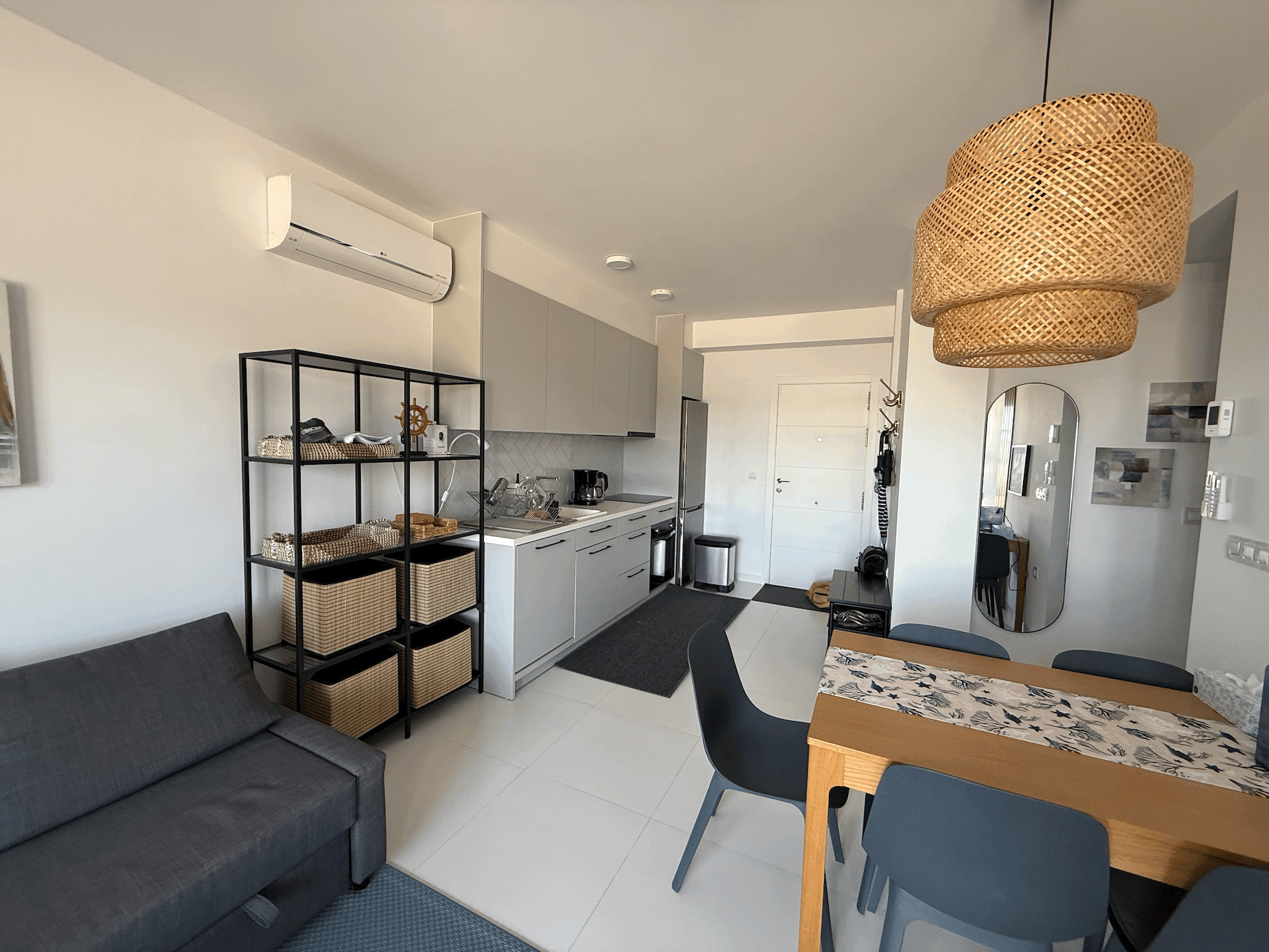 Dining area in apartment for sale in San Miguel de Salinas
