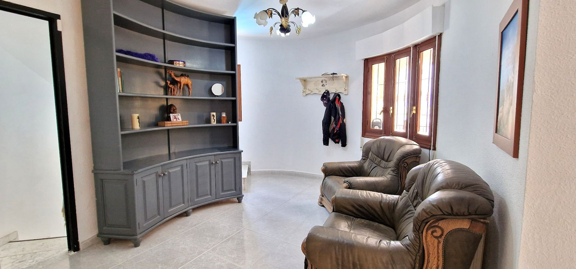 Master bedroom in villa for sale in Orihuela