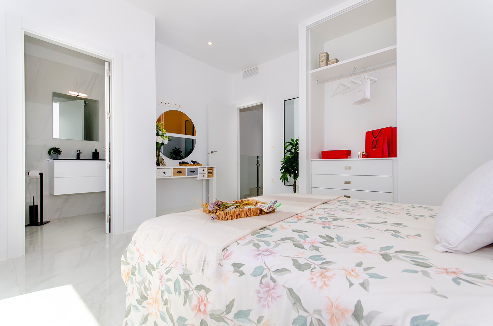 Garden in villa for sale in Vistabella