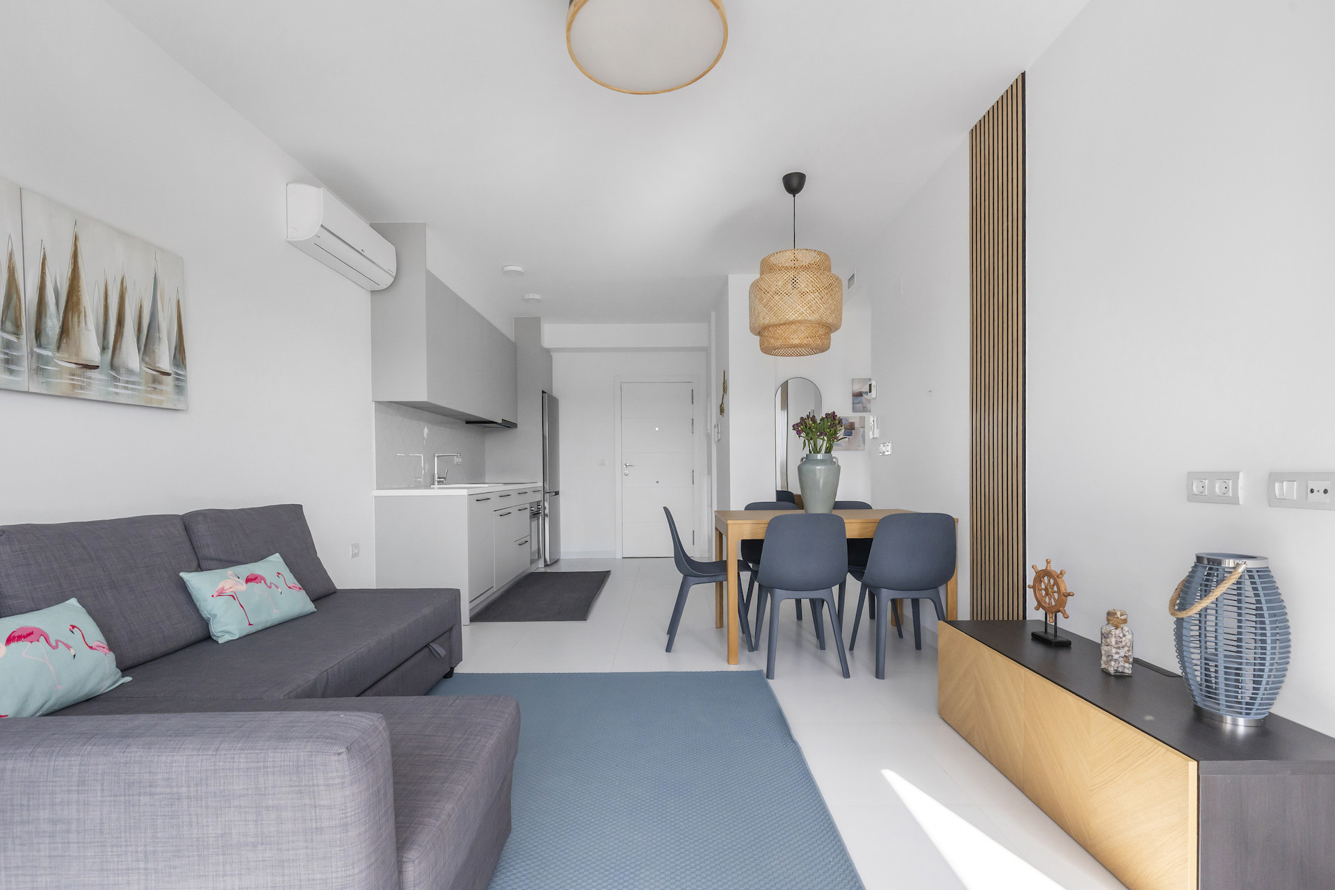 Kitchen in apartment for sale in San Miguel de Salinas