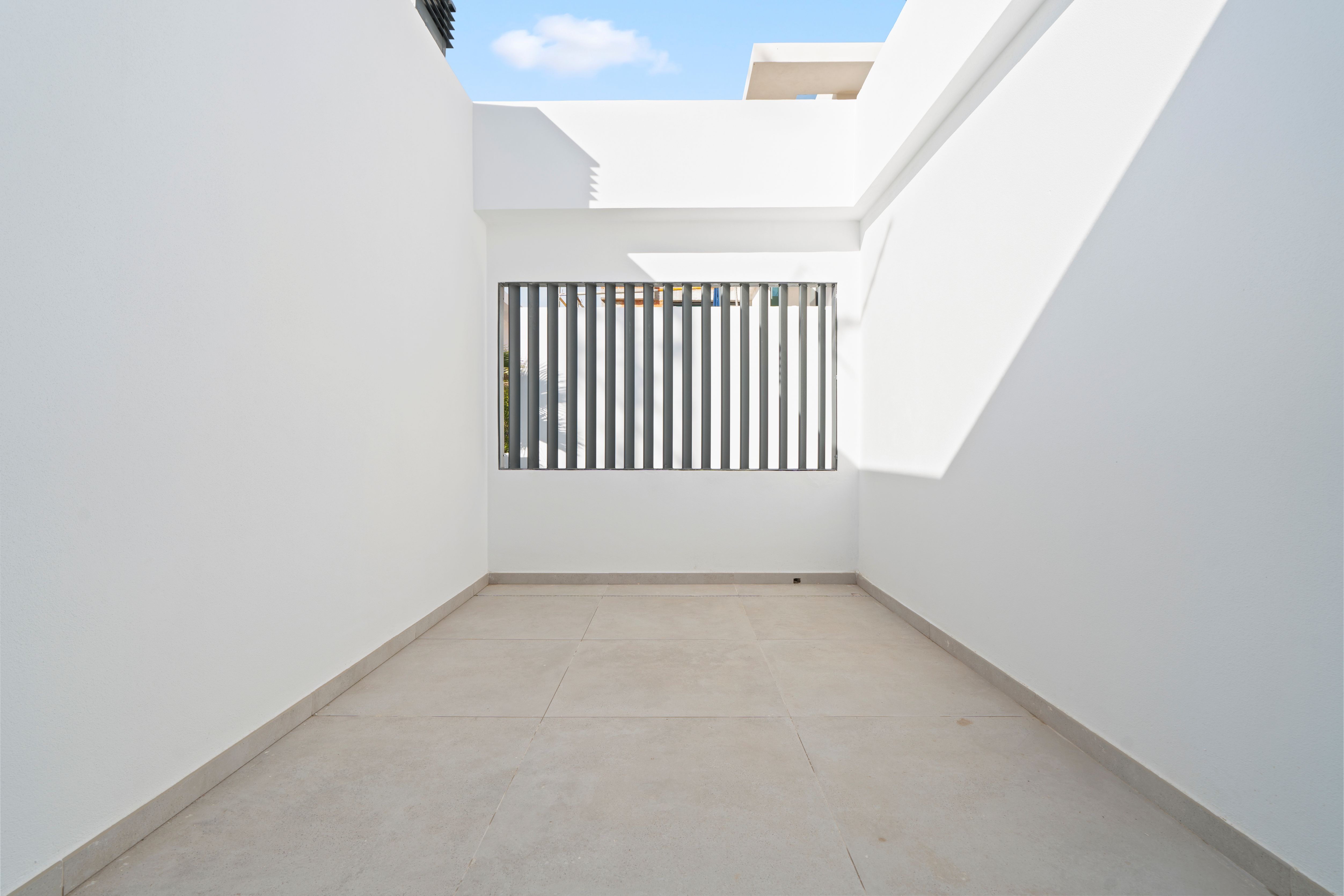 Terrace in villa for sale in Benidorm