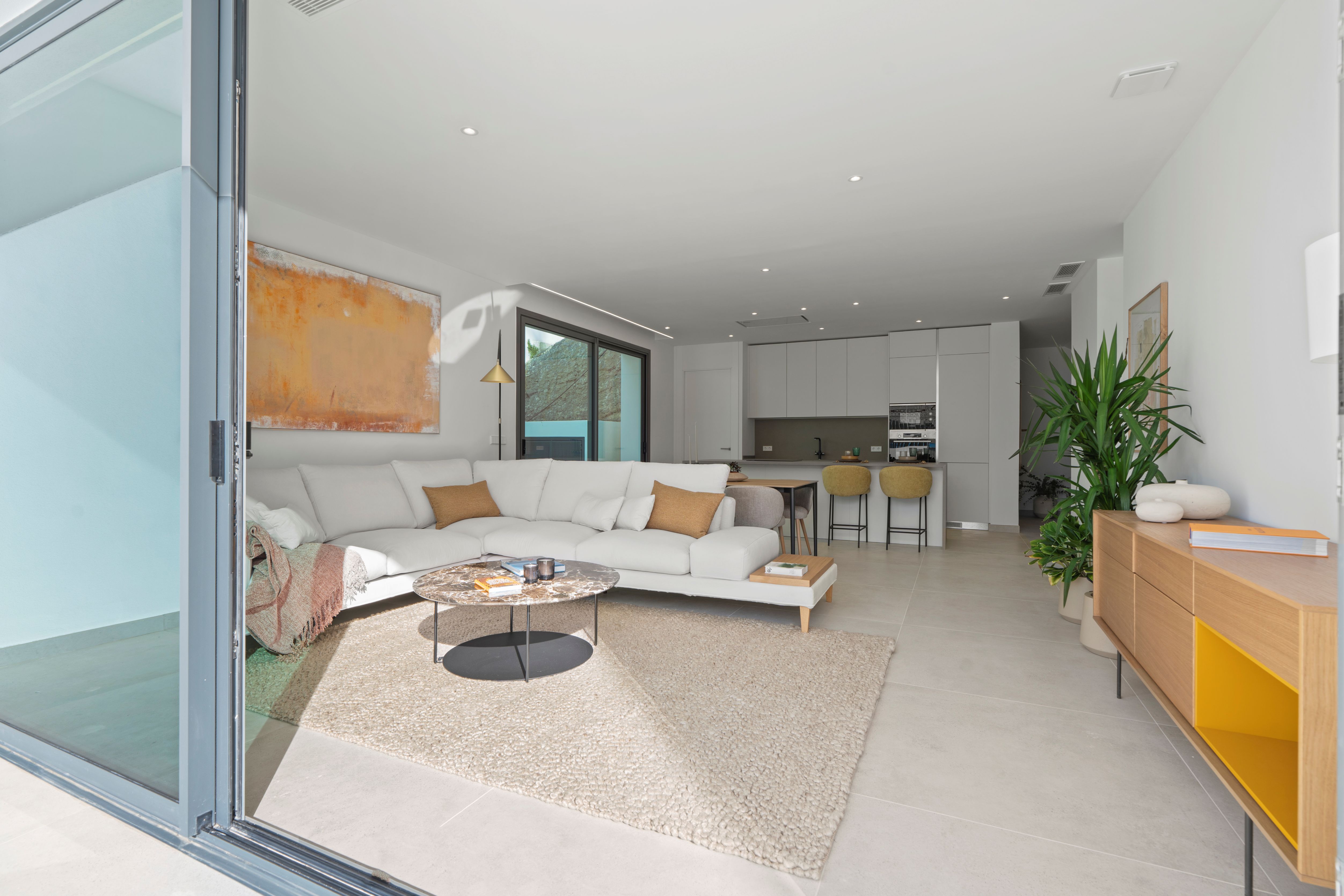 Dining area in villa for sale in Benidorm