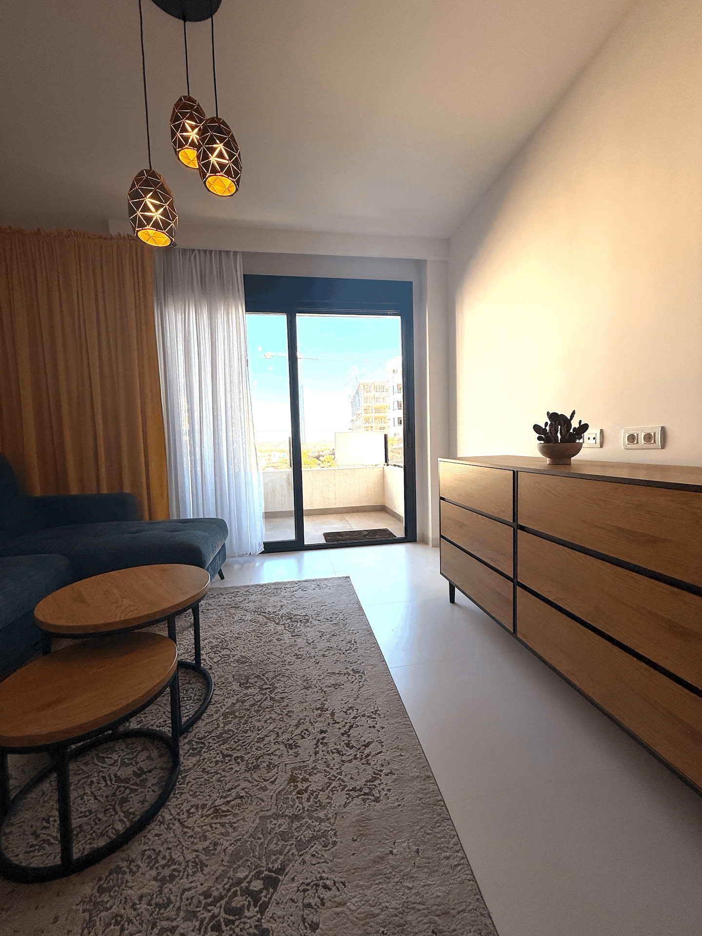 Modern, ready-to-move-in apartment in San Miguel de Salinas