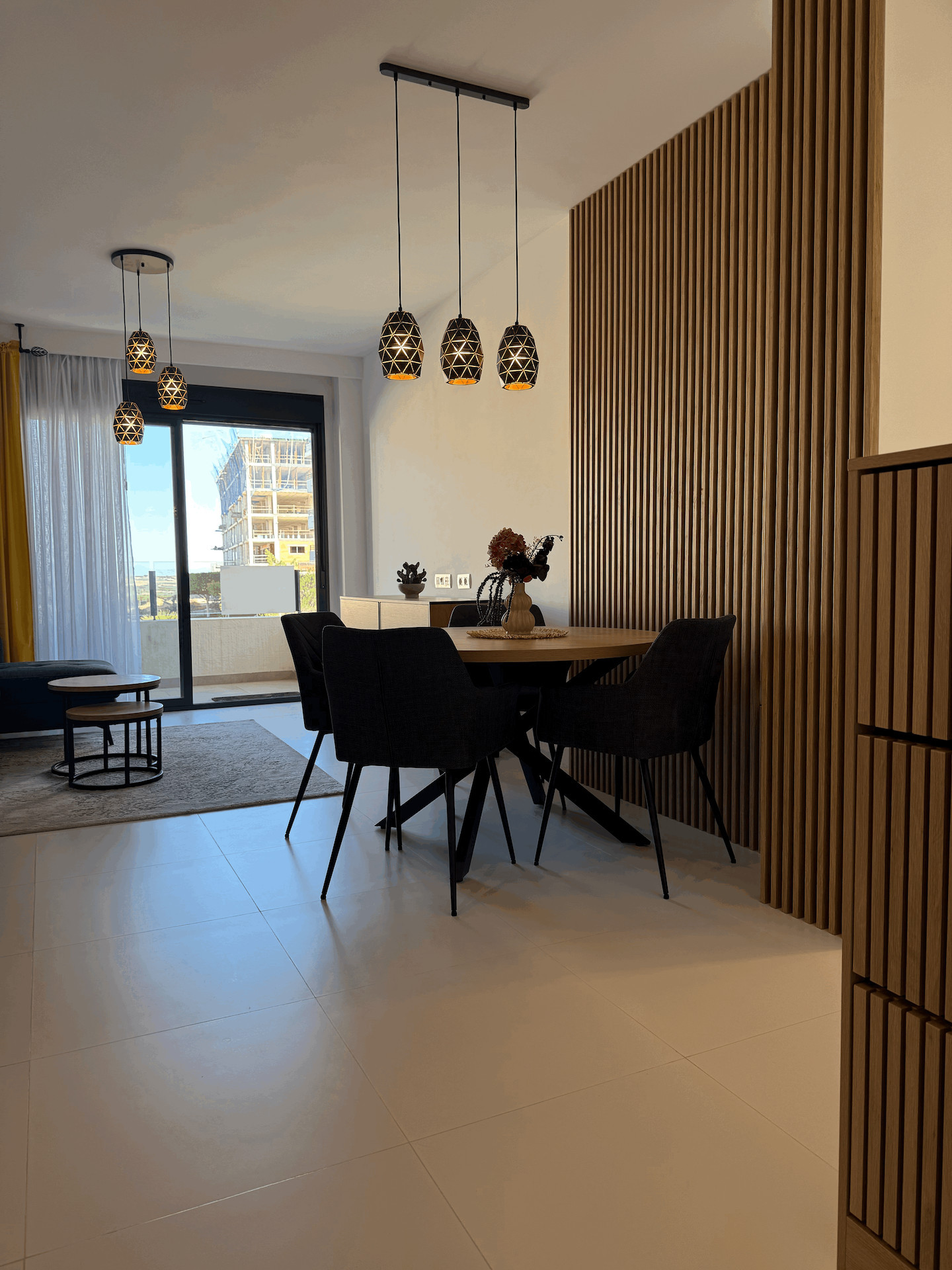 Modern, ready-to-move-in apartment in San Miguel de Salinas