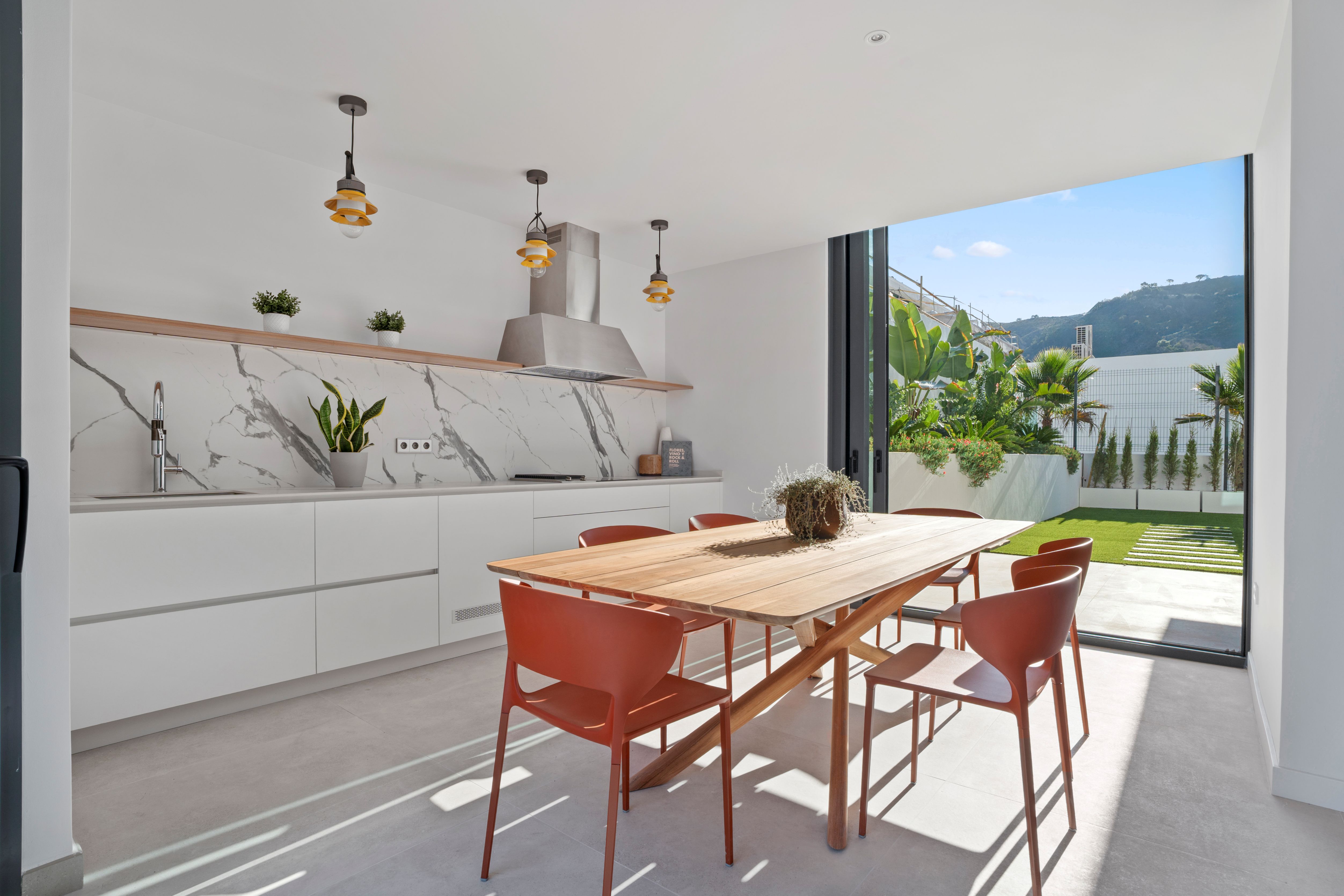 Kitchen in villa for sale in Benidorm