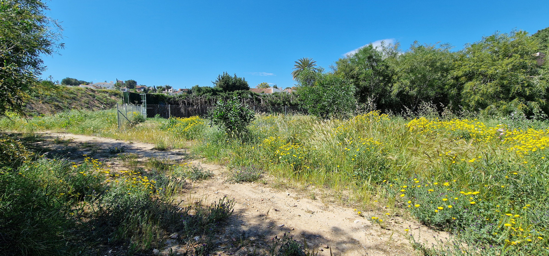 Rezidență Exclusivă cu Viziuni Impresionante pe Costa Blanca – 4 Camere, 4 Băi, 423 m² Construcție