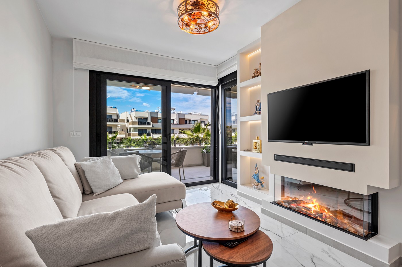Bedroom in apartment for sale in Orihuela Costa