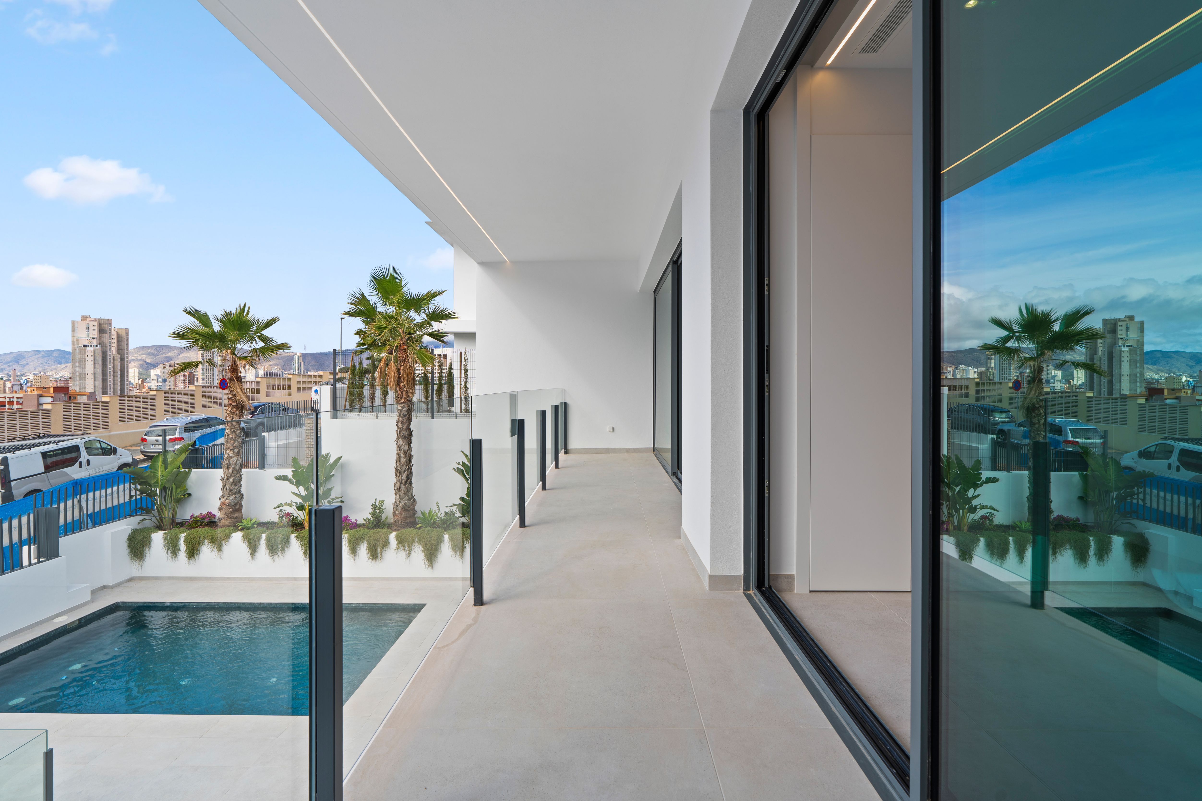 Garden in villa for sale in Benidorm